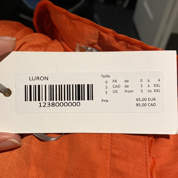 Burnt orange top - Picture 7 of 8